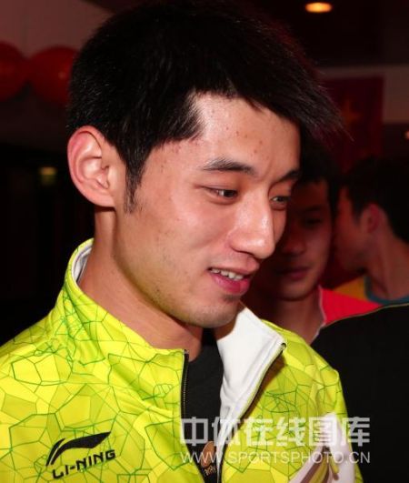 �е��ھ��ż̿�Ӣ������