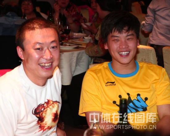 ���պ�˧̸Ц����