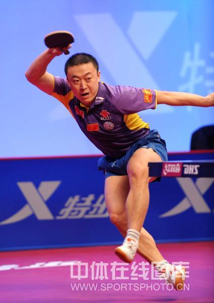 ͼ��-ƹ���ܹھ�������1/4��������ʹ����ɱ��