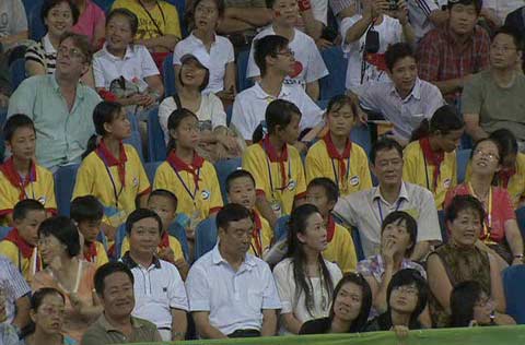 ͼ�ģ��Ĵ�����С���ѹۿ�ƹ����Ů������