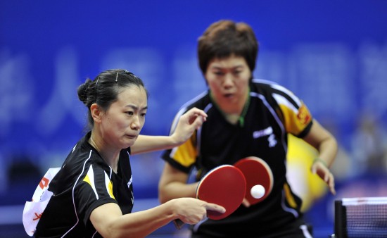 ͼ��-ȫ�˻�ƹ����Ů˫��������ǰ����������Դ�