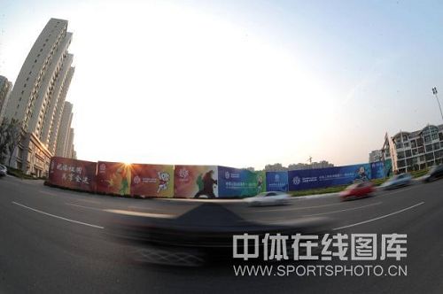 ͼ�ģ��ൺ�����������⾰ ���ݱ߾�ɫ