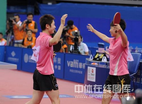 ͼ�ģ���Ծ/������Ů˫���� ���˻���ʤ��