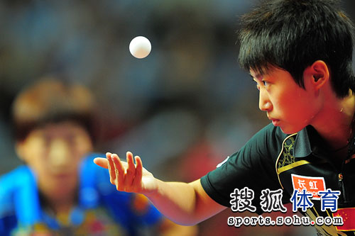 ͼ�ģ����籭������ԾVS��ʫ�� ��Ծ����˲��