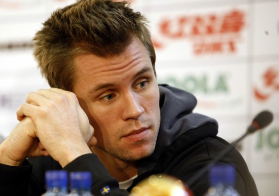 ͼ��-����ƹ�������籭���г�ǩ��ʽ÷���е���