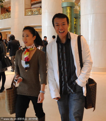 ͼ��-�������ڱ��������ѩ�Ժ격ʢװ��ϯ