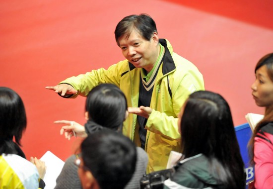 ͼ��-�й����ƹ��ӱ�ս�����˶���ݾ�̸Ц����