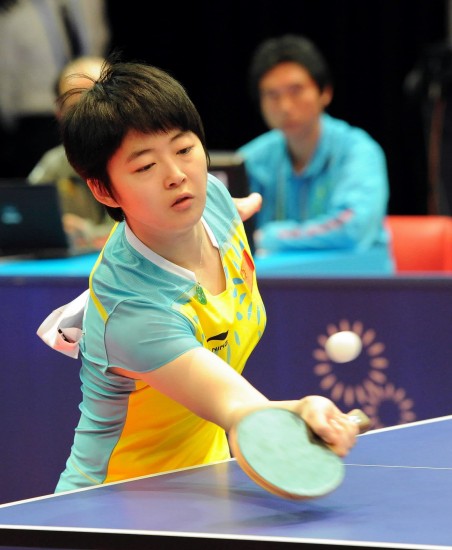 ͼ��-�����˶���ƹ���������������ľ���С�Ļ���