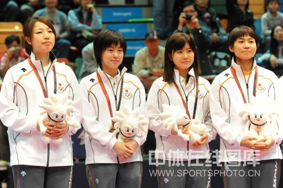 ͼ��-ƹ�����й�Ů�ӻ������Ǿ��ձ��ӻ񼾾�