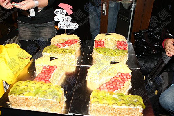 ͼ�ģ���������Թ�26������ 2012�����յ���