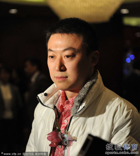 ͼ�ģ����ճ�ϯ���̸��鰸 ���ý�徵ͷ