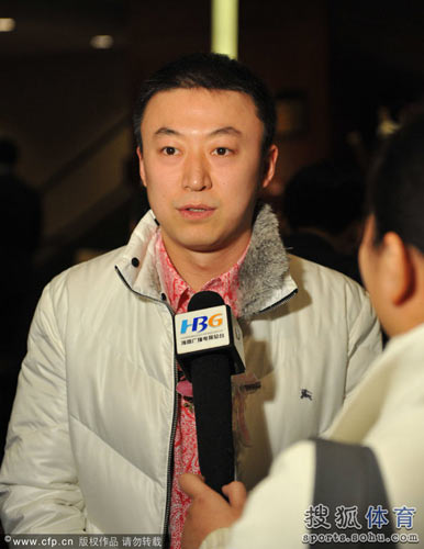 ͼ�ģ����ճ�ϯ���̸��鰸 ֱ�澵ͷ