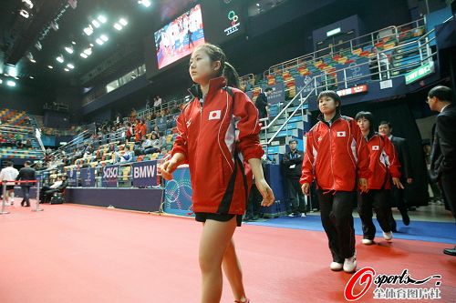 ͼ�ģ���ƹŮ��3-0սʤ�ձ� ��ԭ���ʶ��볡