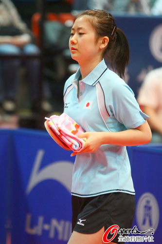 ͼ�ģ��ձ�Ůƹ3-0���� ѵ����������