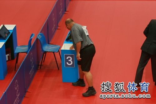 ͼ�ģ��ص�ƹ��������ϡ� ����ȥ����ȡë��