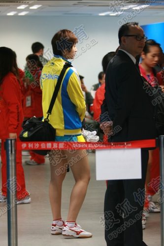 ͼ�ģ���ƹŮ˫һʤһ�� ˭�ĳ���