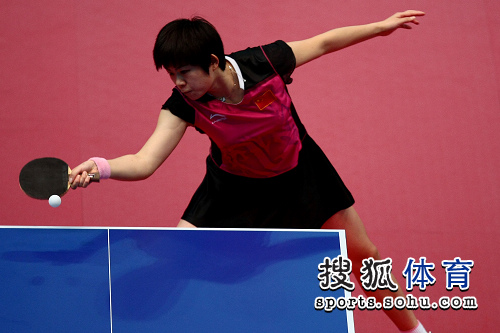 ͼ�ģ�Ů�Ų���3-0ʤ�����B ��������׼������