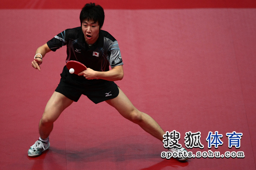 ͼ�ģ������˶�����ƹ������� ˮ����Զ̨����