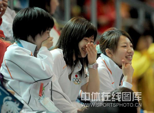 ͼ�ģ���ԭ����ս���Ĵ�Ц ��ԭ������ѿ���Ц