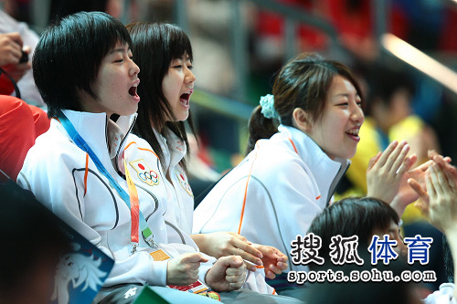 ͼ�ģ���ԭ��������̨����Ц ��ԭ��Ϊ���Ѽ���