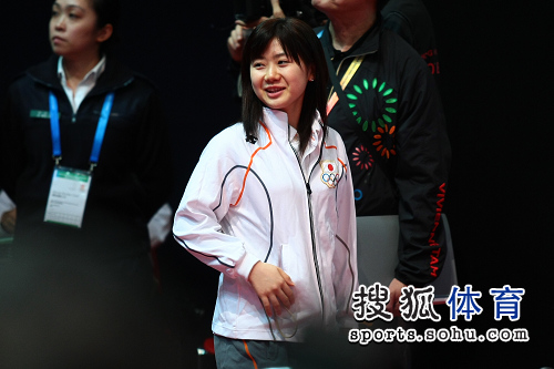 ͼ�ģ���ԭ��������̨����Ц ��ԭ��Խ���ɰ�