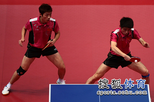 ͼ�ģ�������ƹ����˫���� �ż̿Ʒ��ֻ���