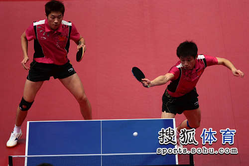 ͼ�ģ�������ƹ����˫���� �ż̿�ӭǰ����