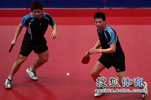 ͼ�ģ�������ƹ����˫���� ����������˲��