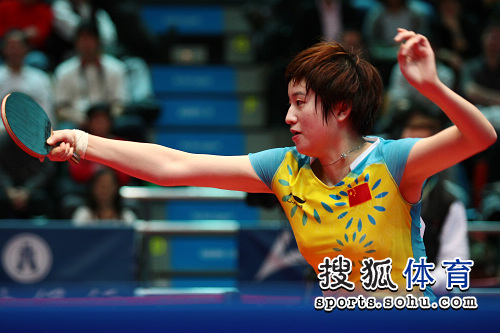 ͼ�ģ������˶���ƹ��Ů������ Ҧ��ȫ����ʤ