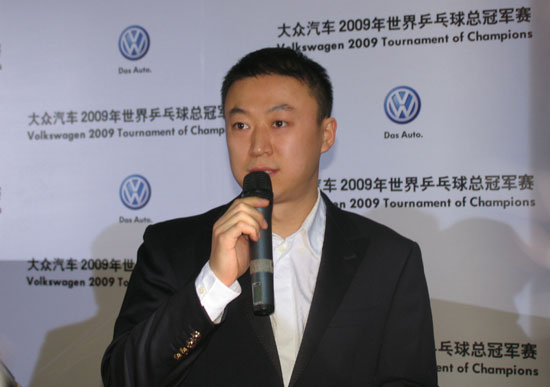 ͼ��-ƹ���ܹھ���ѡ���ߺ�̺����̸����