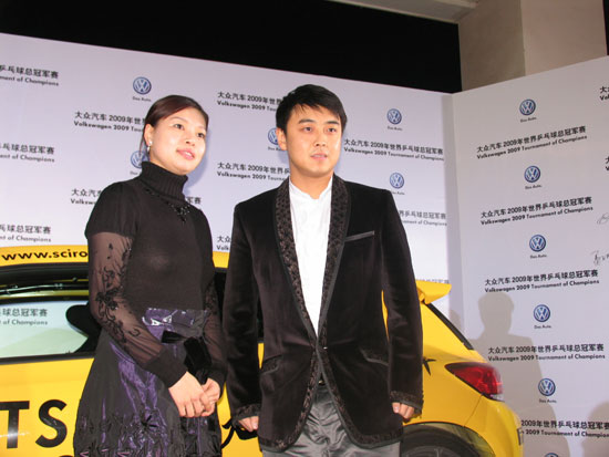 ͼ��-ƹ���ܹھ���ѡ���ߺ�̺�����Ѷ�����