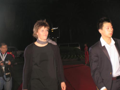 ͼ��-ƹ̳��Ů�������˷����ܽ��ά����������