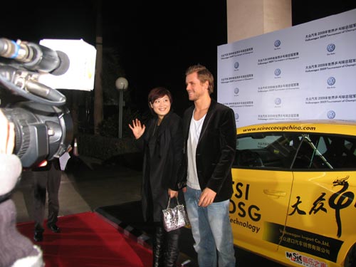 ͼ��-ƹ����С�������ܹھ���÷�������Ůϲ��