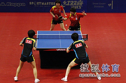 ͼ�ģ���ƹ����˫��ھ� ��ʫ������Ů˫���