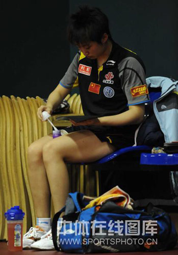 ͼ�ģ���Ծ��ǰϸ��ճ���� ��Ծ�Թ�մ��