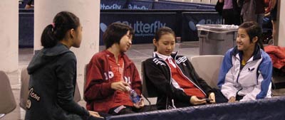 ͼ�ģ�12��С��Ů��ս��ƹ�� �Ͷ��ѽ���