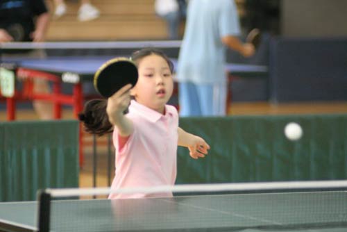 ͼ�ģ�12��С��Ů��ս��ƹ�� �������߲��˶���