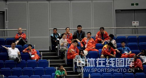 ͼ�ģ���ƹ����ƹ�߶Ի�˫��ս ��̨�Ϲ�ע����