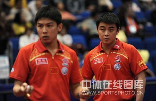 ͼ�ģ����/�«^4-1�ձ���� ��λ˧��վ��һ��