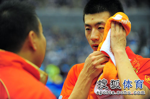 ͼ�ģ�����4-1����սʤ������ ������ë������