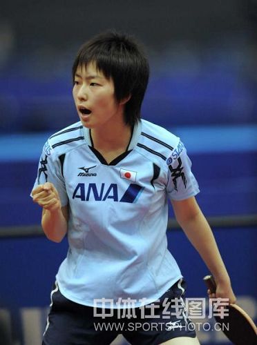 ͼ�ģ�ʯ���Ѵ���ʤϲ������ ʯ���Ѵ���ȭ��ף