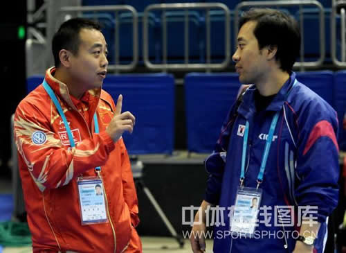 ͼ�ģ���ƹ����˫�ڶ��� �������ͺ���������̸