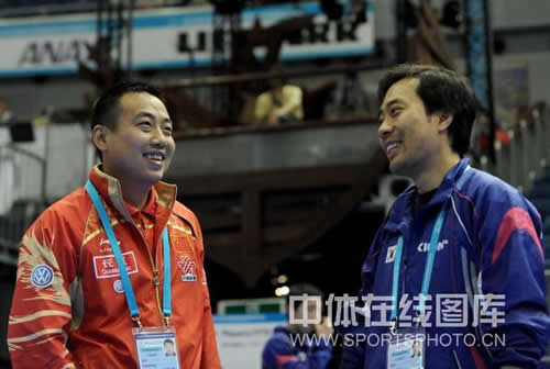 ͼ�ģ���ƹ�������� �������ͺ�������̸Ц����