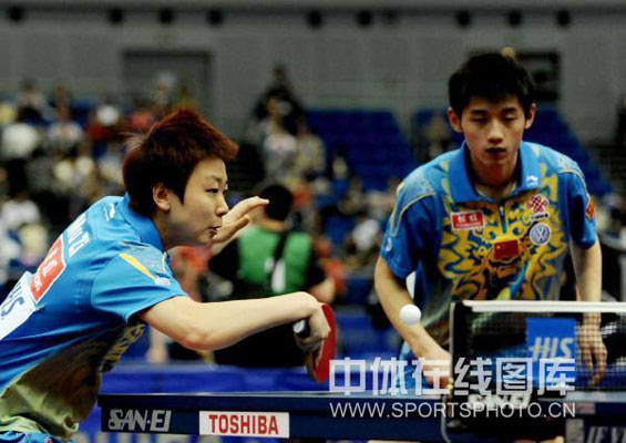 ͼ��-��ƹ����˫�ڶ����ż̿�/ľ�ӽ���32ǿ