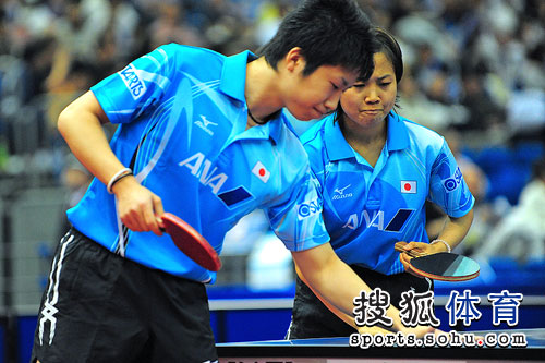 ͼ�ģ�ƽҰ��ʸ���ս��˫ ���ֺ���¶��ɥ����