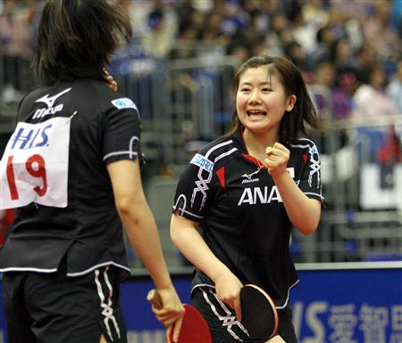 ͼ�ģ���ԭ��Ů˫��ʤ�һ�Ц�� ��ԭ����ϲ����