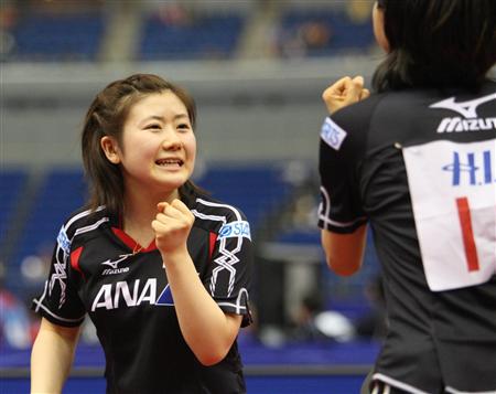 ͼ�ģ���ԭ��Ů˫��ʤ�һ�Ц�� ��ԭ������ɰ�