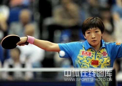 ͼ�ģ�Ů�������ֹ�ƹȫ�߸�� ��ʫ����ɫƽ��