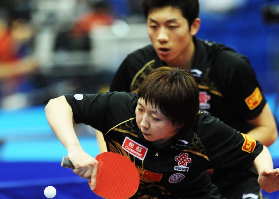 ͼ��-��ƹ�����/����ͦ����˫��ǿ������Ϭ