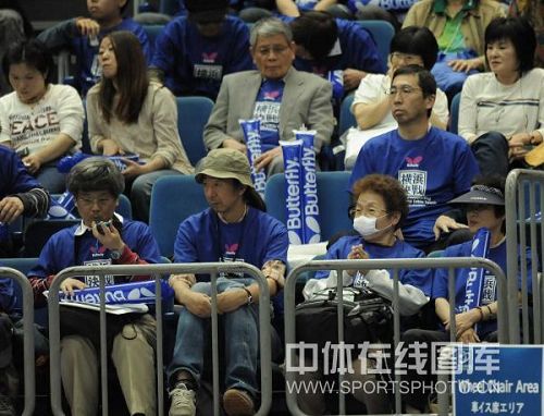 ͼ�ģ���ƹ�������ճ��⻨�� �ձ��ӵ�֧����